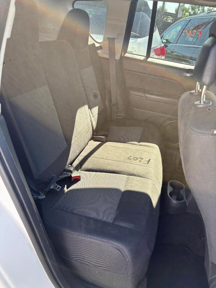 Jeep Compass Sport FWD 2014
