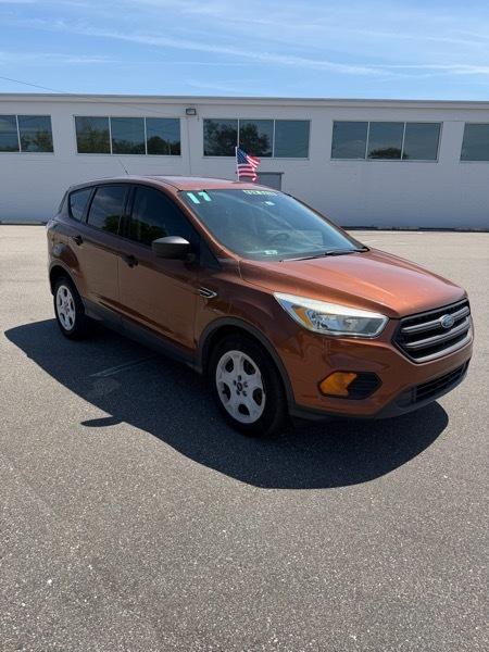 2017 Ford Escape S FWD