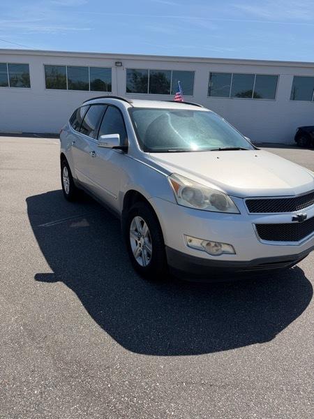 2011 Chevrolet Traverse LT FWD
