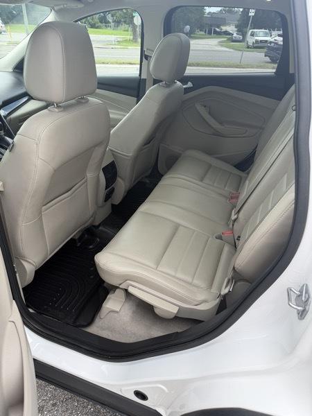 2015 Ford Escape Titanium - Photo 16