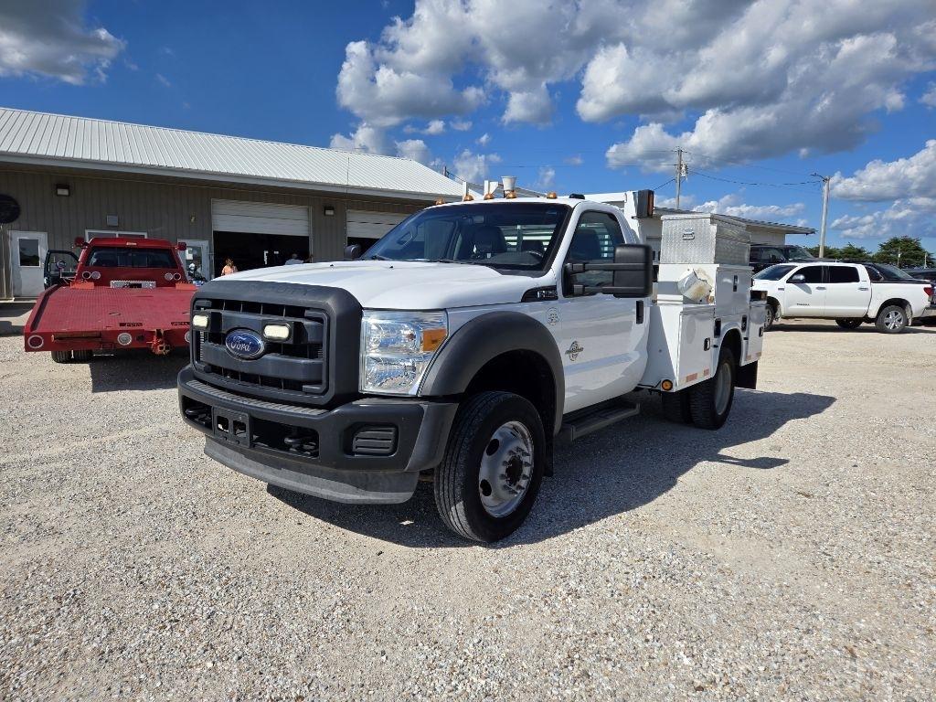 Ford F-550 Regular Cab DRW 2WD 2014