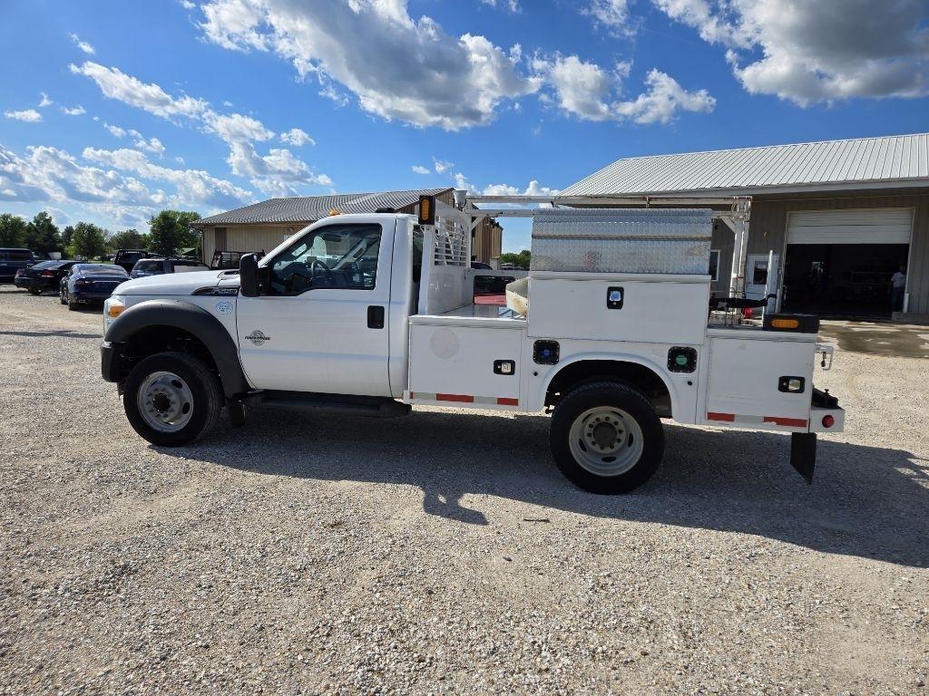 Ford F-550 Regular Cab DRW 2WD 2014