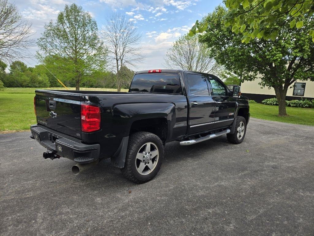 Chevrolet Silverado 2500HD LTZ Crew Cab Long Box 4WD 2019