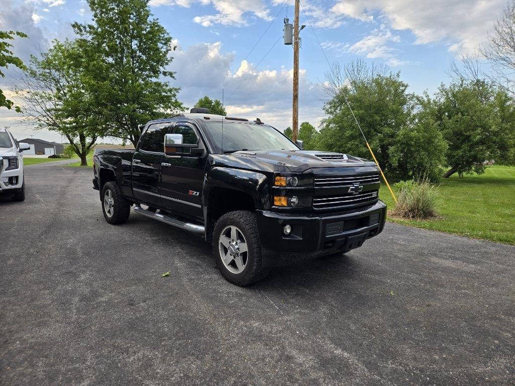 Chevrolet Silverado 2500HD LTZ Crew Cab Long Box 4WD 2019