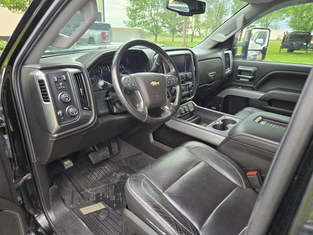 Chevrolet Silverado 2500HD LTZ Crew Cab Long Box 4WD 2019
