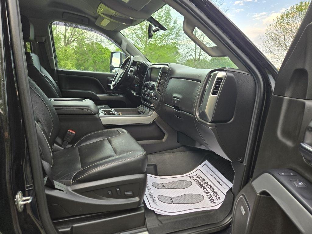 Chevrolet Silverado 2500HD LTZ Crew Cab Long Box 4WD 2019