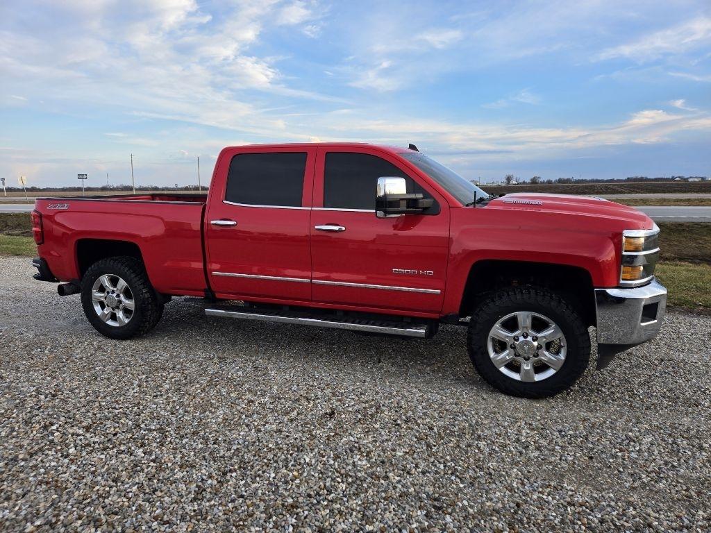Chevrolet Silverado 2500HD LTZ Crew Cab 4WD 2017