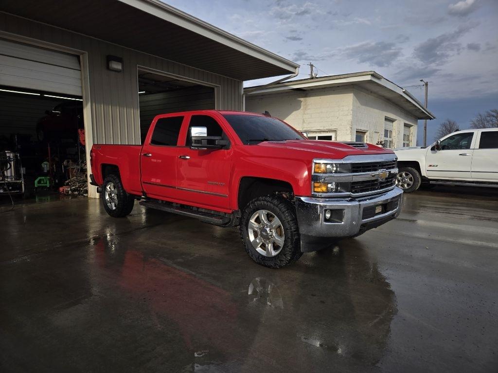 Chevrolet Silverado 2500HD LTZ Crew Cab 4WD 2017