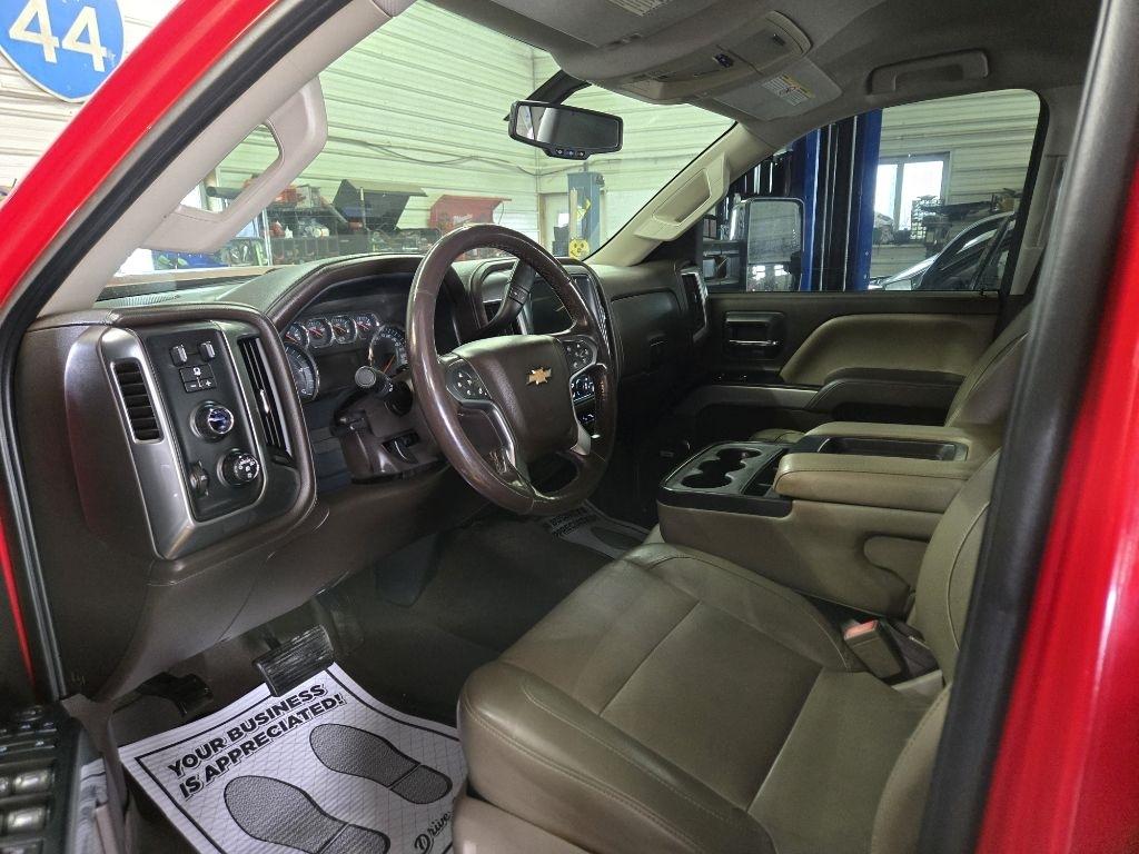 Chevrolet Silverado 2500HD LTZ Crew Cab 4WD 2017