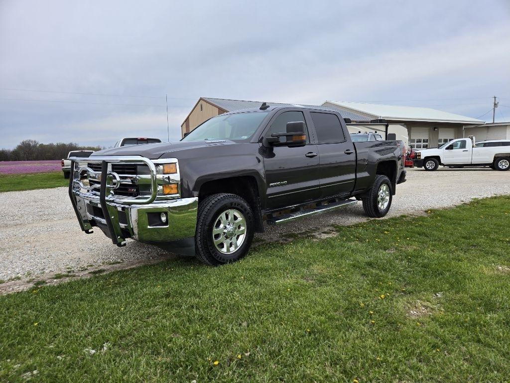 Chevrolet Silverado 2500HD LT Crew Cab 4WD 2015