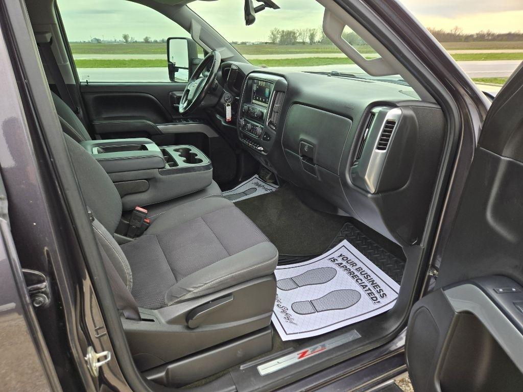 Chevrolet Silverado 2500HD LT Crew Cab 4WD 2015