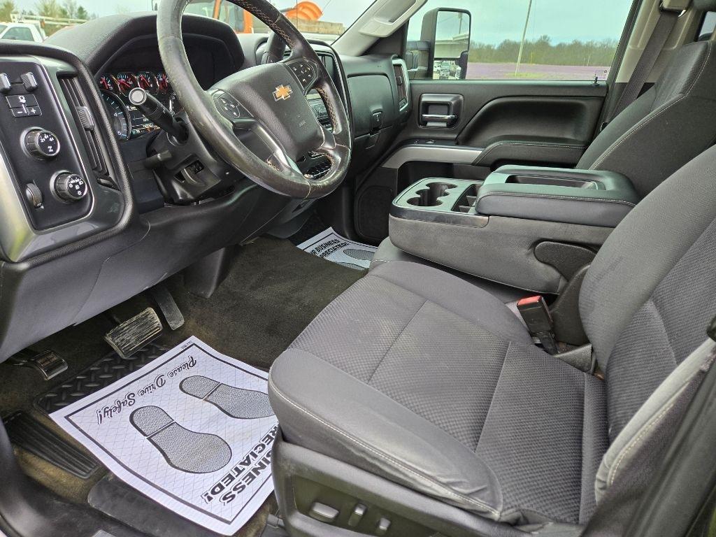 Chevrolet Silverado 2500HD LT Crew Cab 4WD 2015