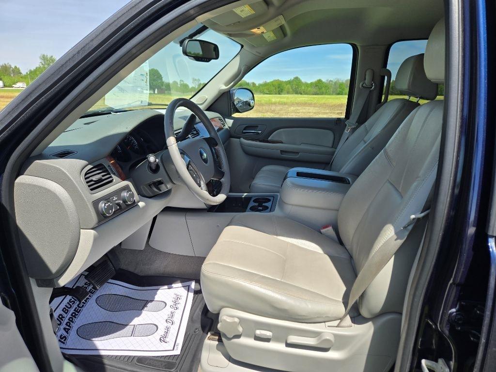 Chevrolet Suburban LTZ 1500 4WD 2008