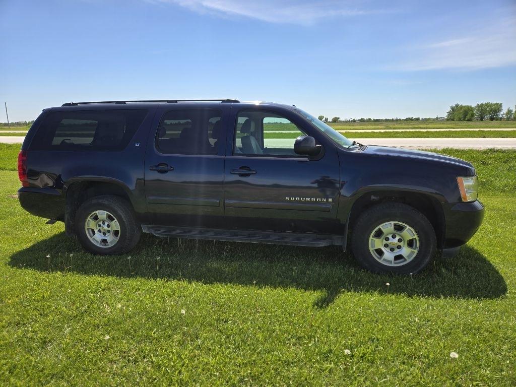 Chevrolet Suburban LTZ 1500 4WD 2008