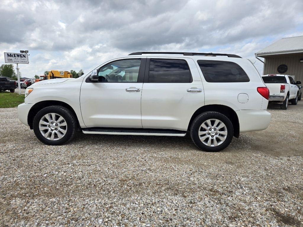 Toyota Sequoia Plantium 4WD FFV 2016