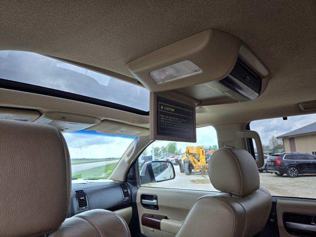 Toyota Sequoia Plantium 4WD FFV 2016