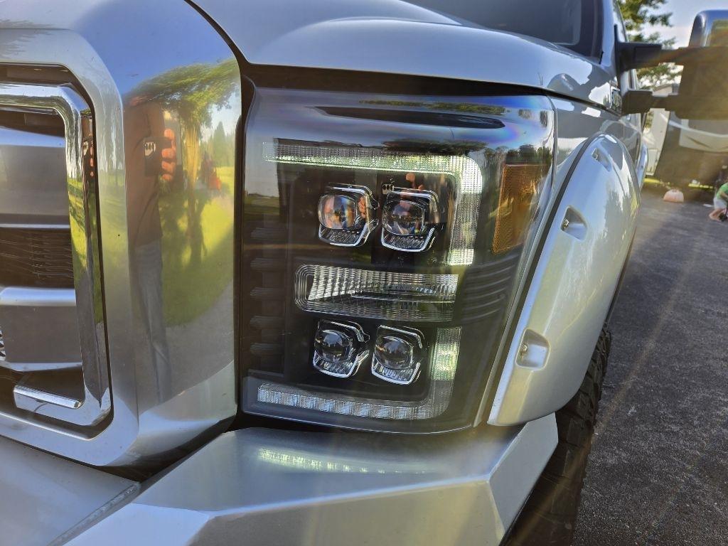 Ford F-350 SD King Ranch Crew Cab 4WD 2015