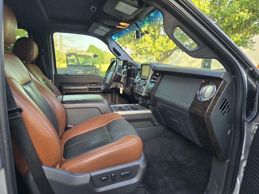 Ford F-350 SD King Ranch Crew Cab 4WD 2015