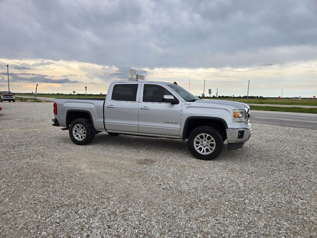 GMC Sierra 1500 SLE Crew Cab Short Box 4WD 2015