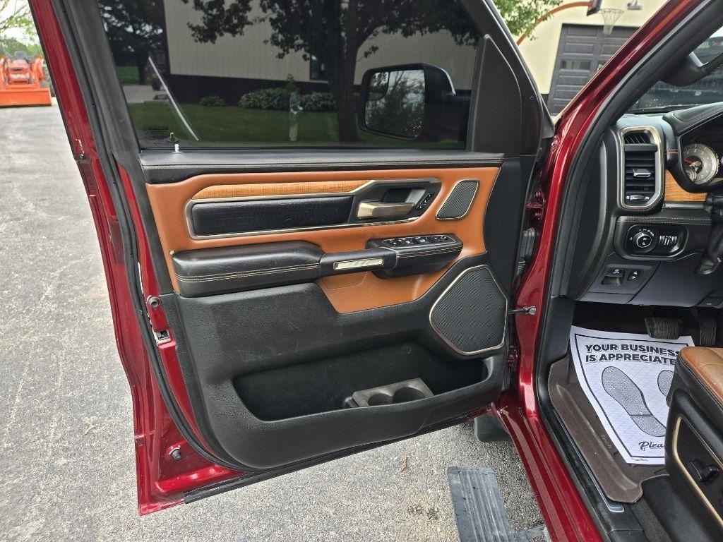 RAM 1500 Longhorn Crew Cab SWB 4WD 2019