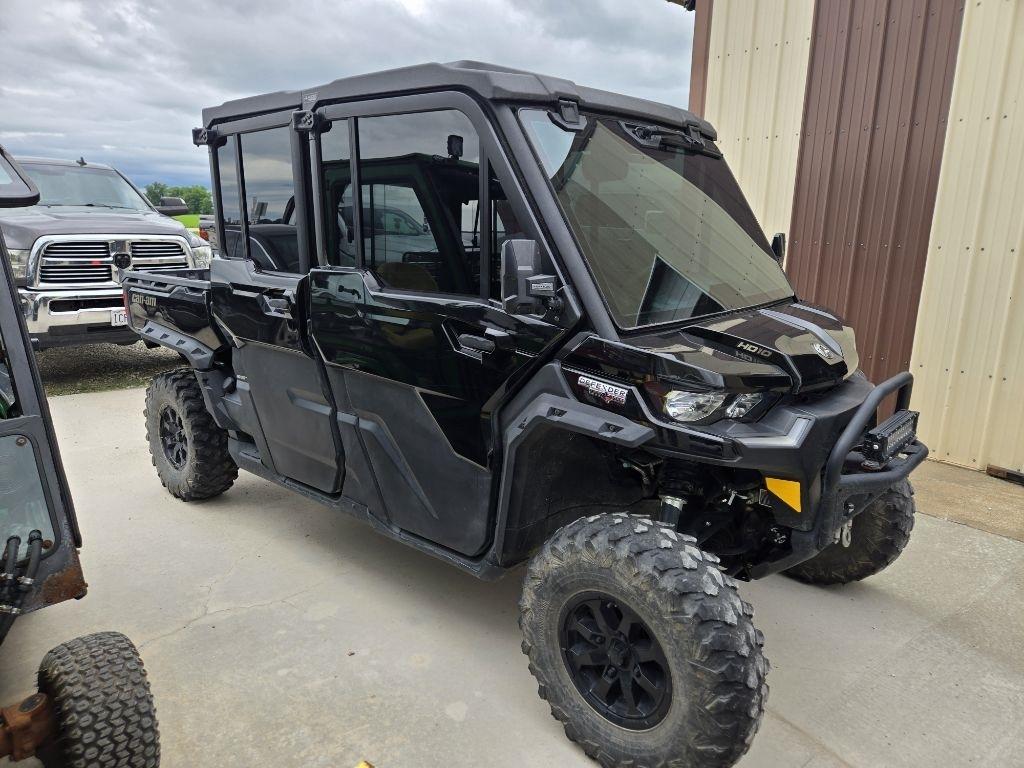 2023 Can-Am Defender Max Limited CAB 