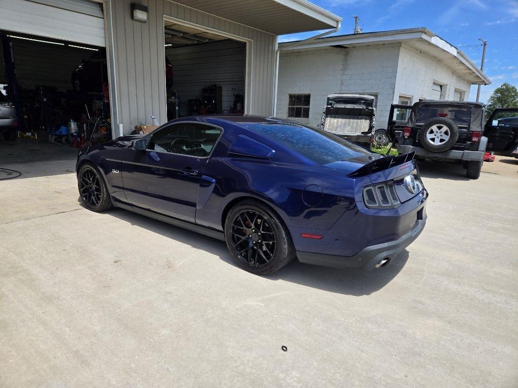Ford Mustang GT Coupe 2011