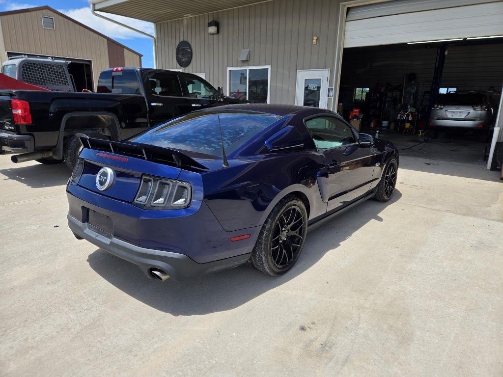 Ford Mustang GT Coupe 2011