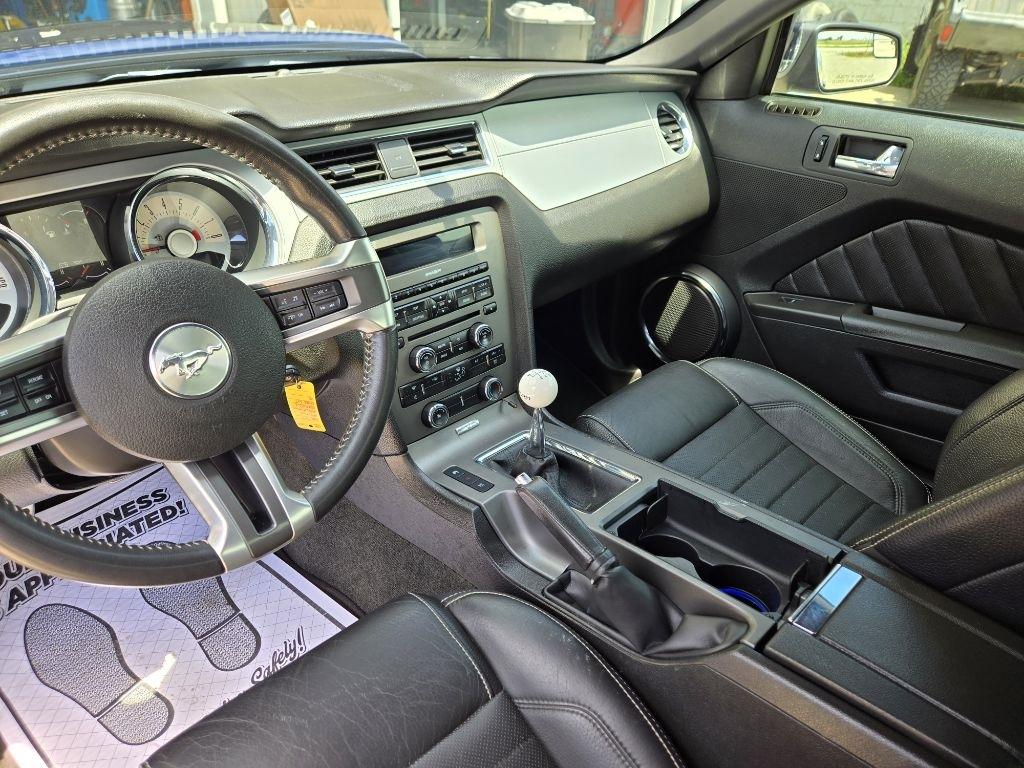 Ford Mustang GT Coupe 2011