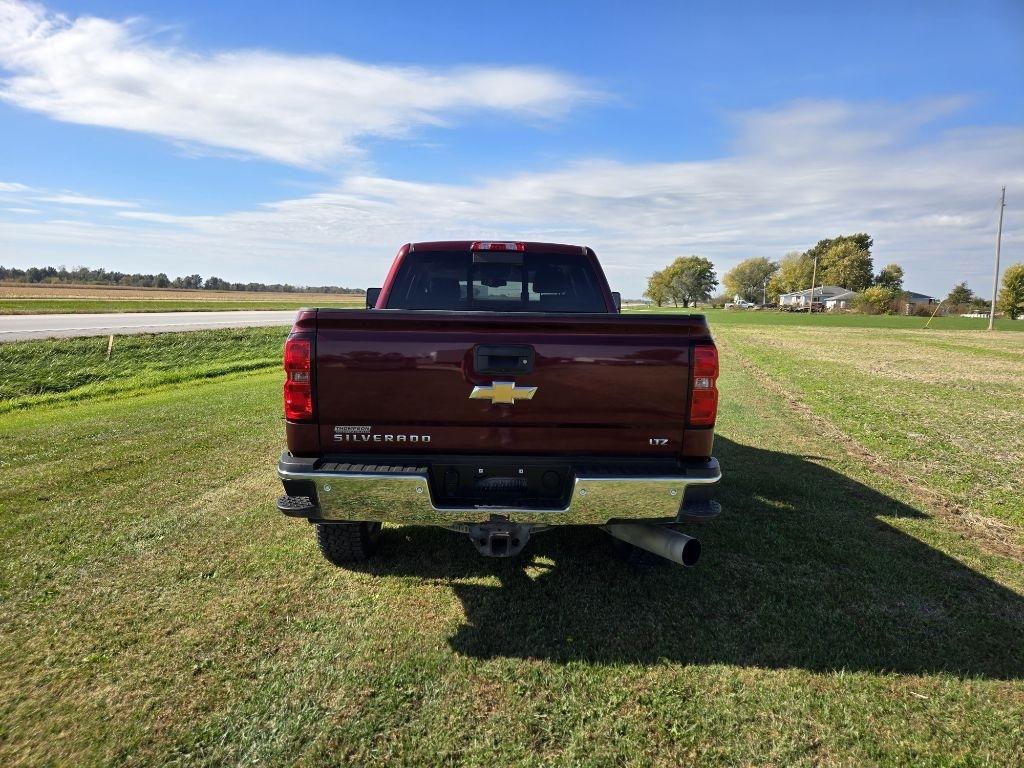 Chevrolet Silverado 2500HD LTZ Crew Cab 4WD 2016