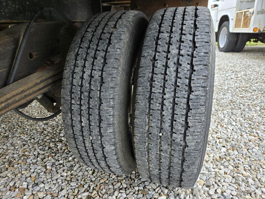 GMC Savana G3500 139 in. 2014