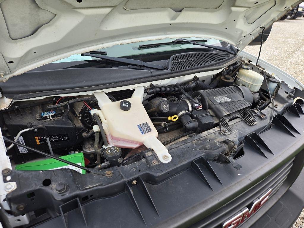 GMC Savana G3500 139 in. 2014