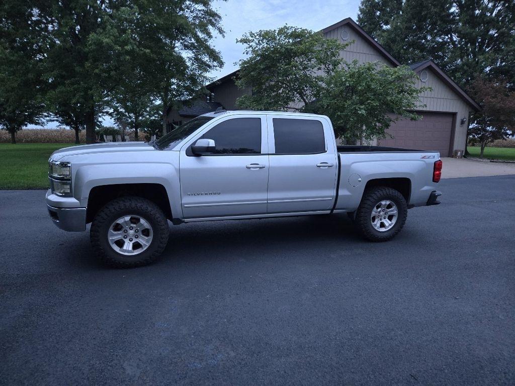 Chevrolet Silverado 1500 LT Crew Cab 4WD 2015