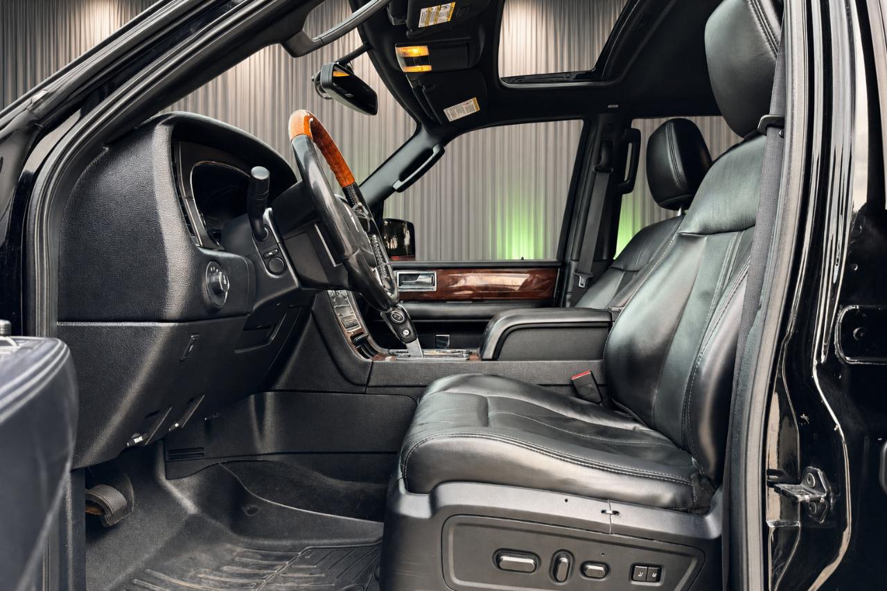 Lincoln Navigator L Select 4WD 2017