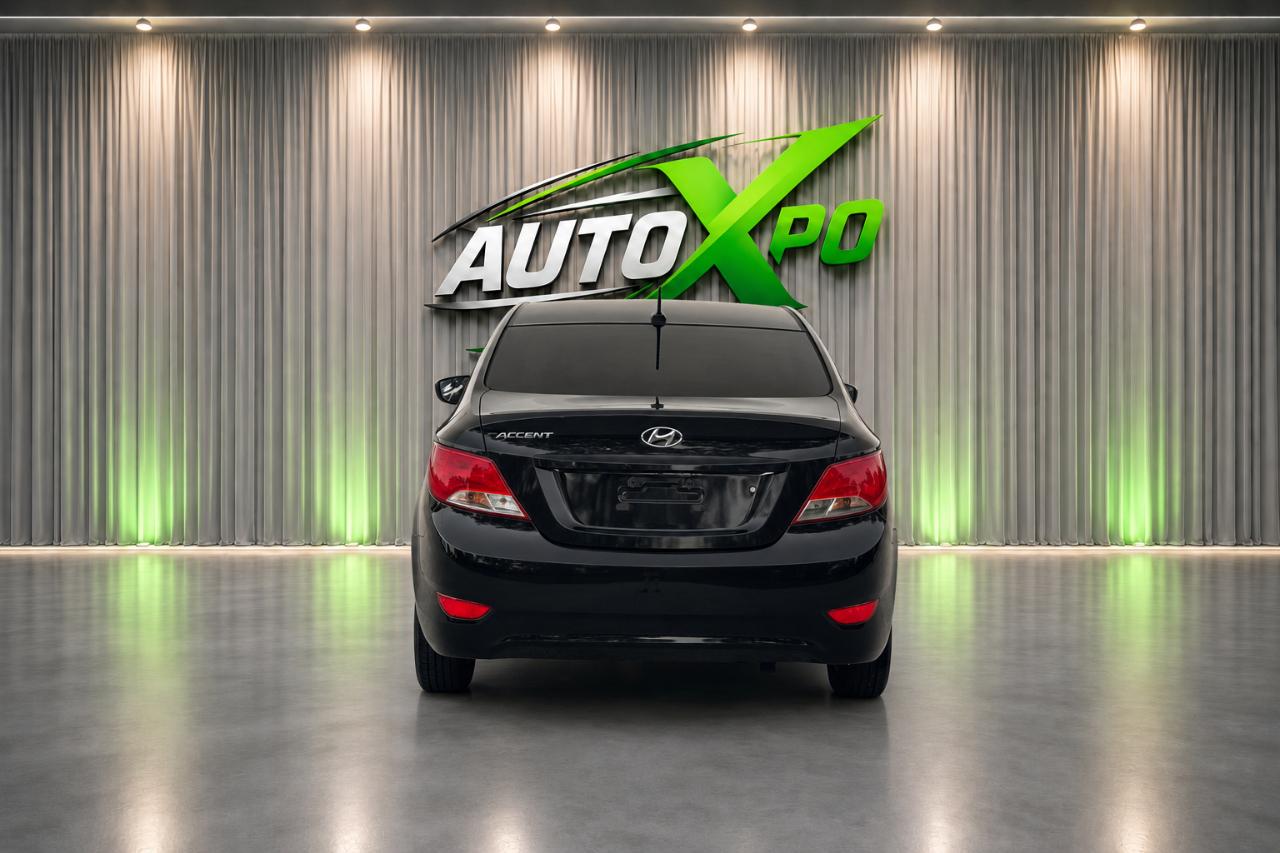 Hyundai Accent SE 4-Door 6A 2016