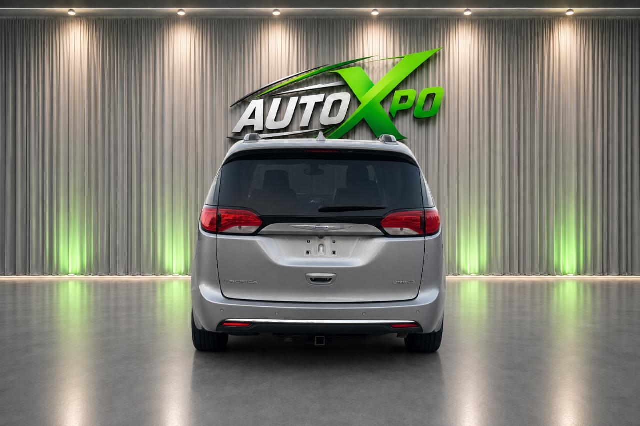 Chrysler Pacifica Limited 2018