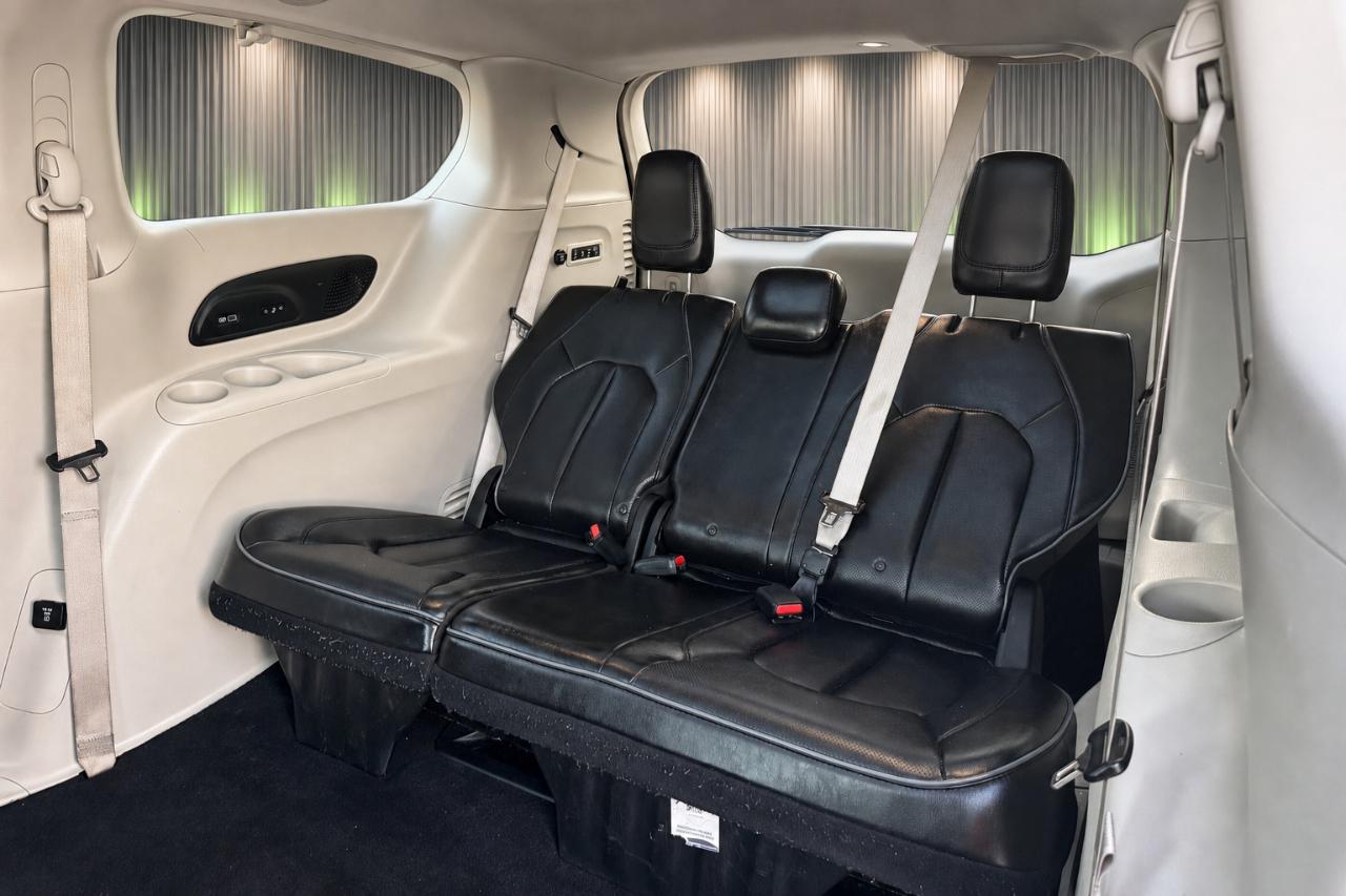 Chrysler Pacifica Limited 2018