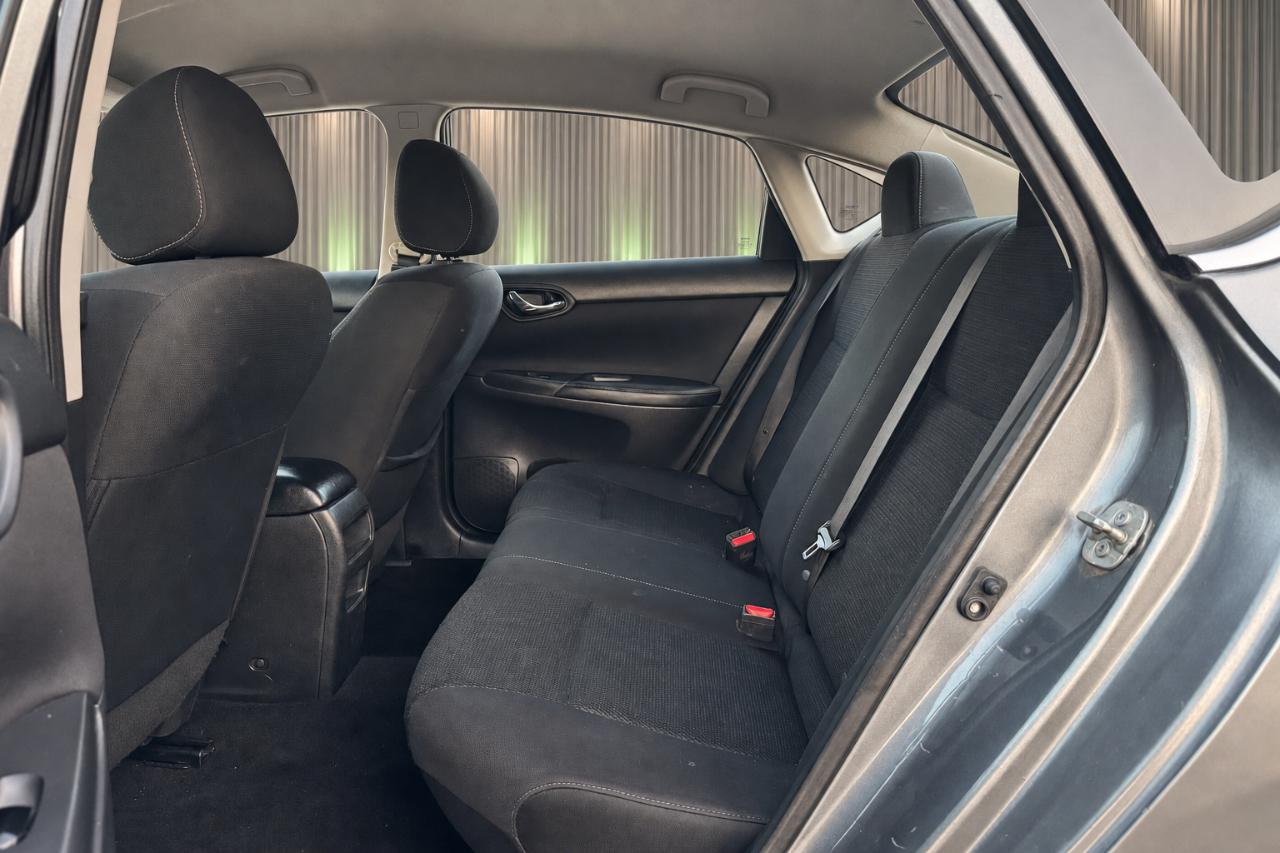 Nissan Sentra S CVT 2019