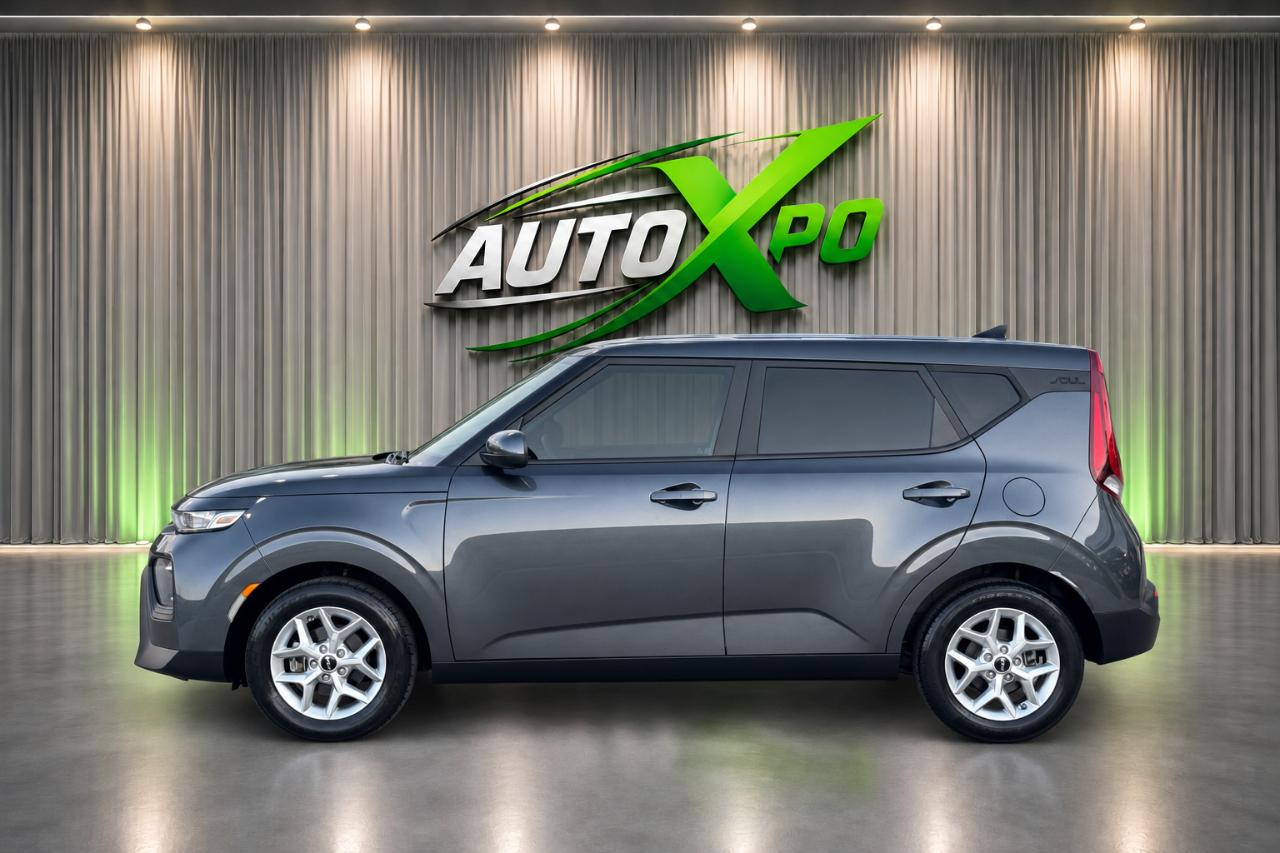 Kia Soul LX CVT 2022