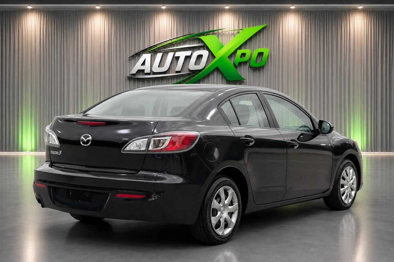 Mazda MAZDA3 i SV AT 4-Door 2013
