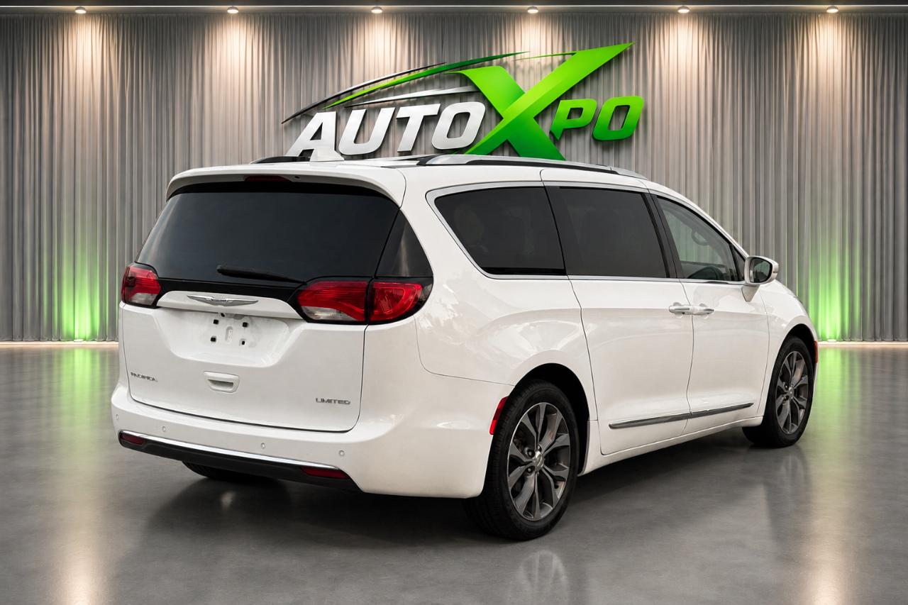 Chrysler Pacifica Limited 2017
