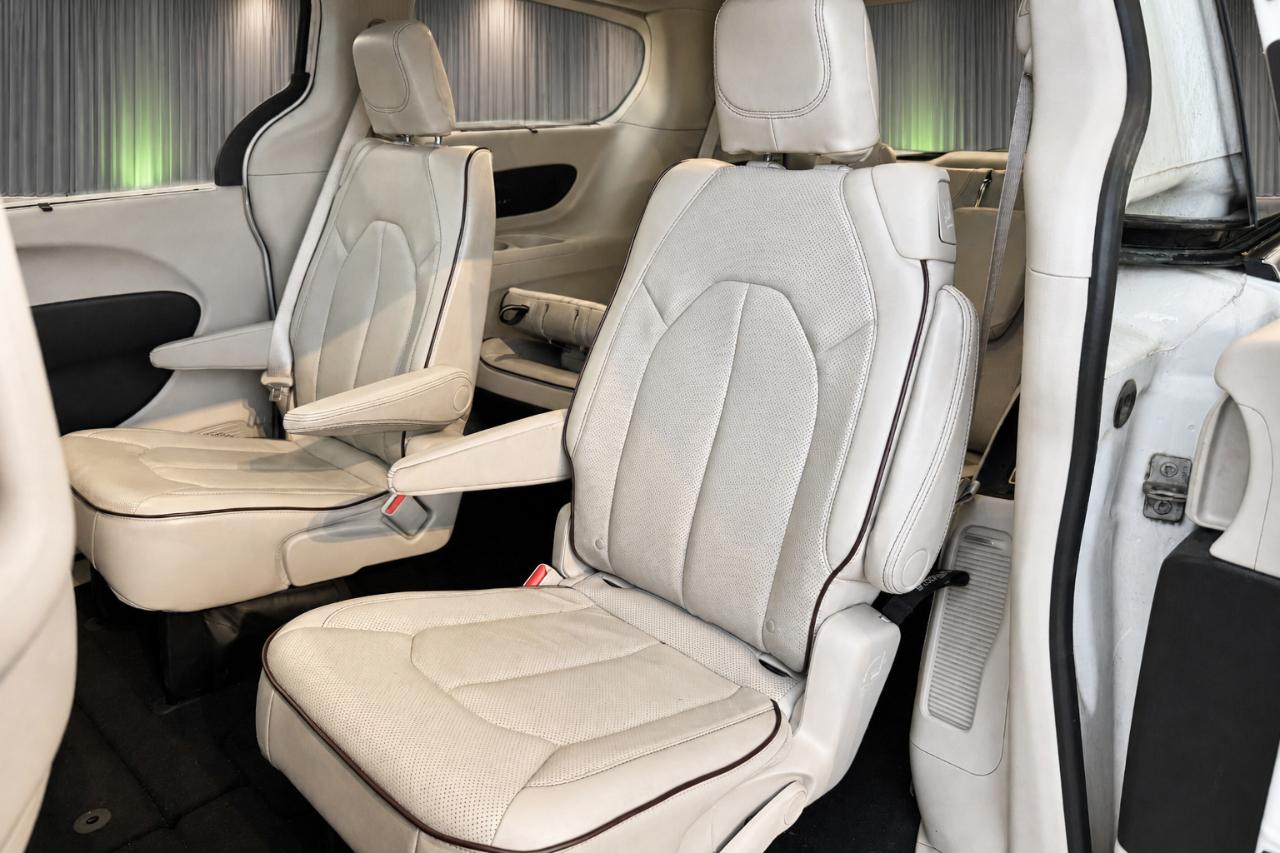 Chrysler Pacifica Limited 2017