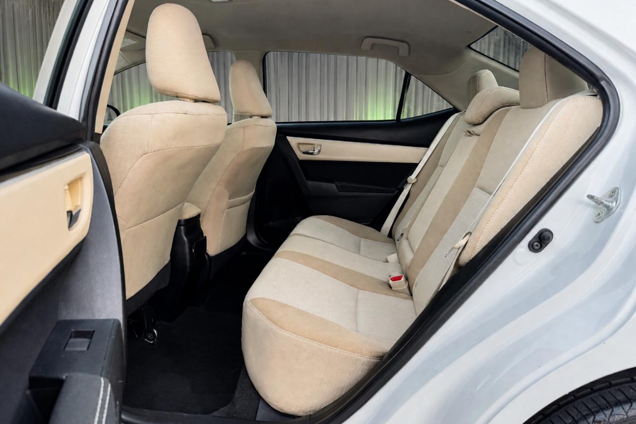 Toyota Corolla LE CVT 2017