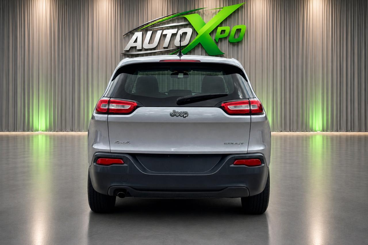 Jeep Cherokee Sport 4WD 2016