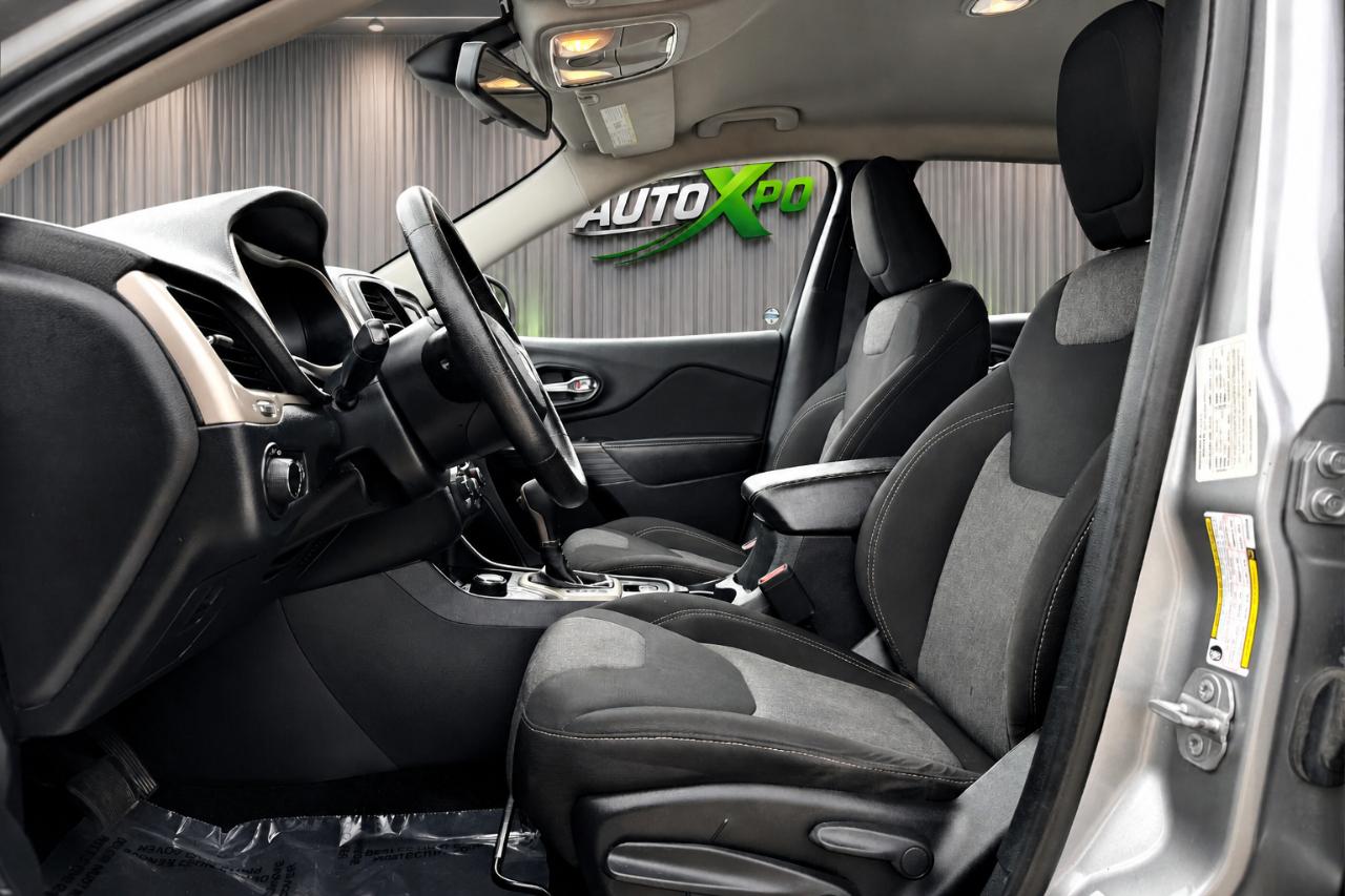 Jeep Cherokee Sport 4WD 2016