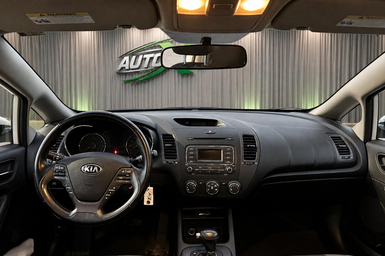 Kia Forte 5-Door EX 2015