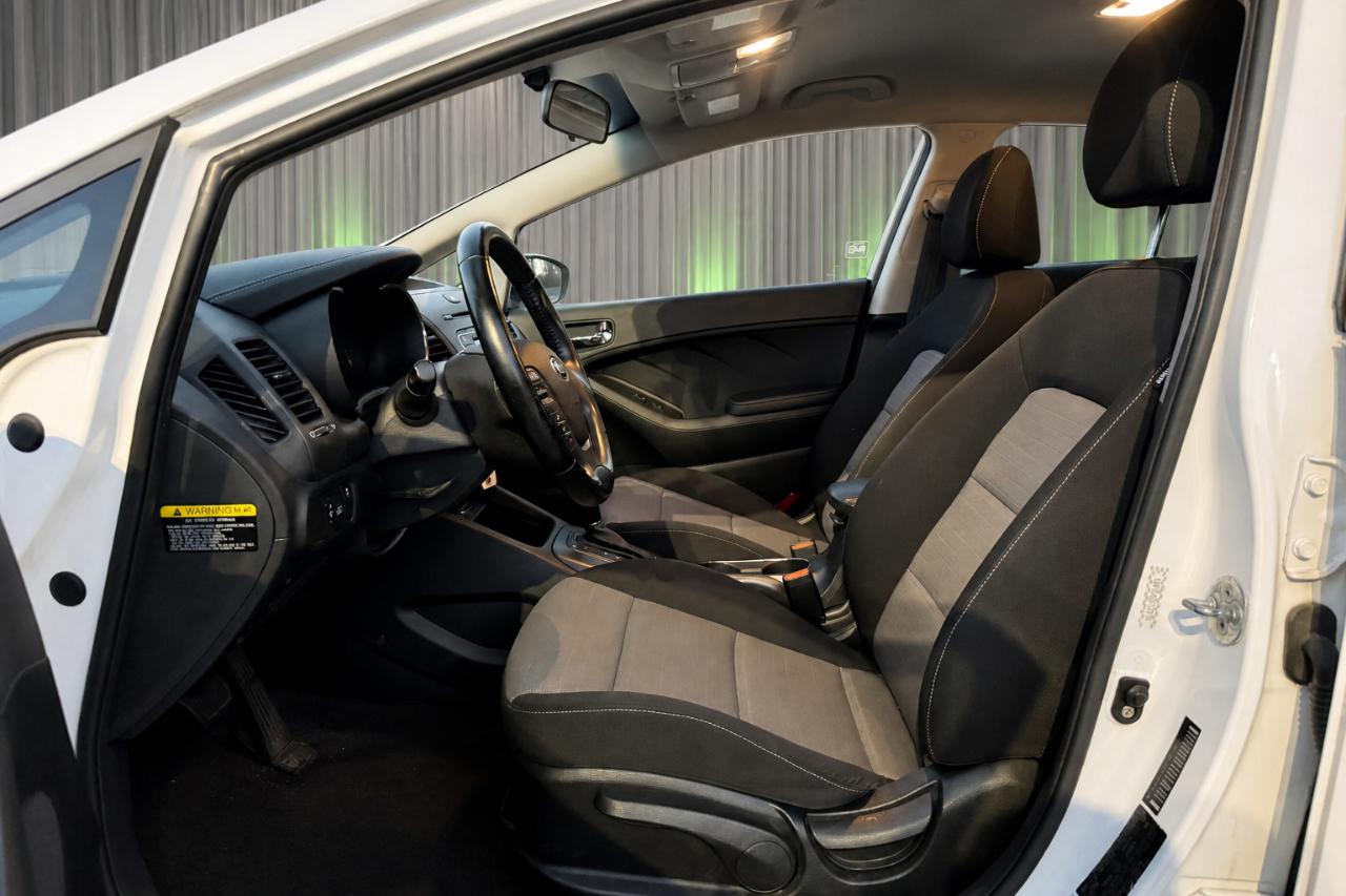 Kia Forte 5-Door EX 2015
