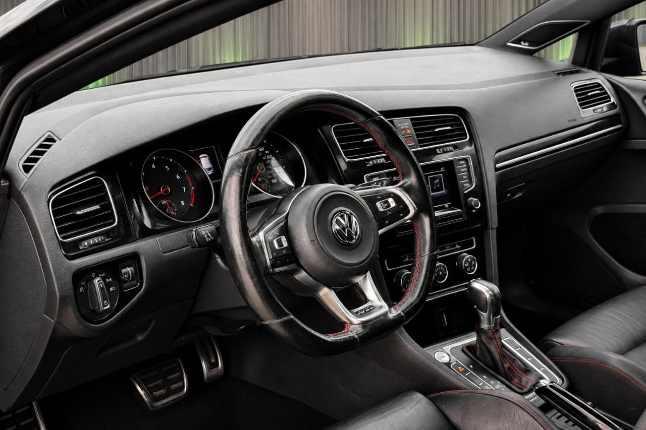 Volkswagen GTI S 6A 4-Door 2015