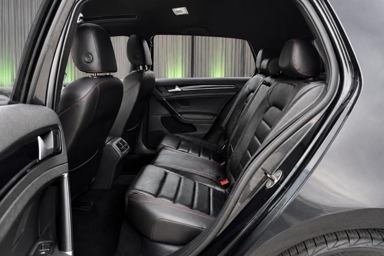 Volkswagen GTI S 6A 4-Door 2015