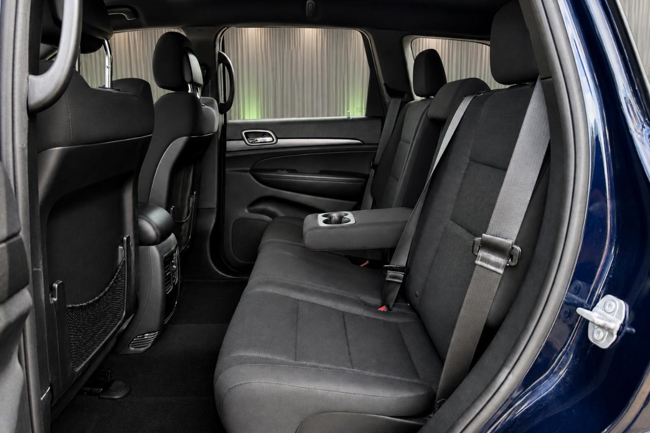 Jeep Grand Cherokee Laredo 4WD 2016