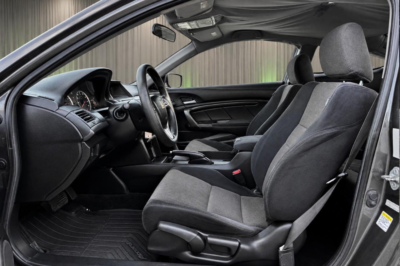 Honda Accord LX-S Coupe AT 2009